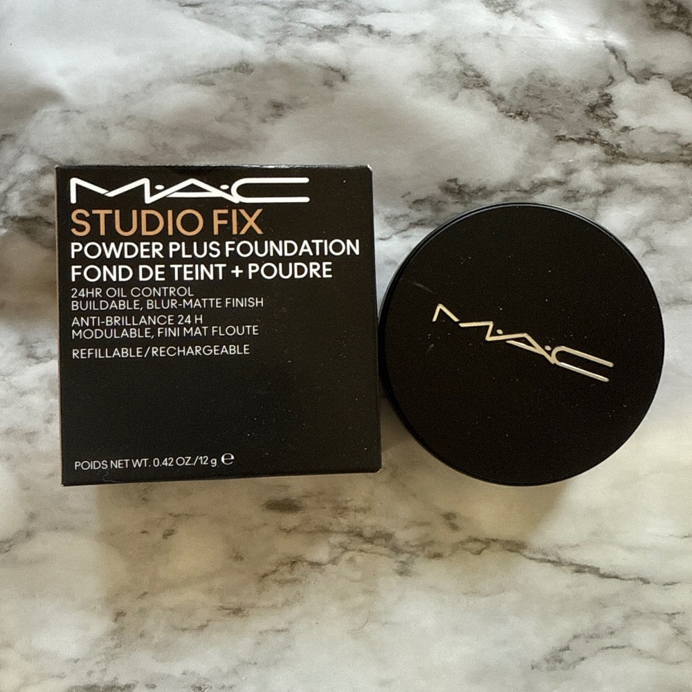 MAC cometics New Studio fix powder NW15